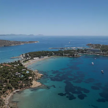 The Vouliagmeni Penthouse Apartment Athens
