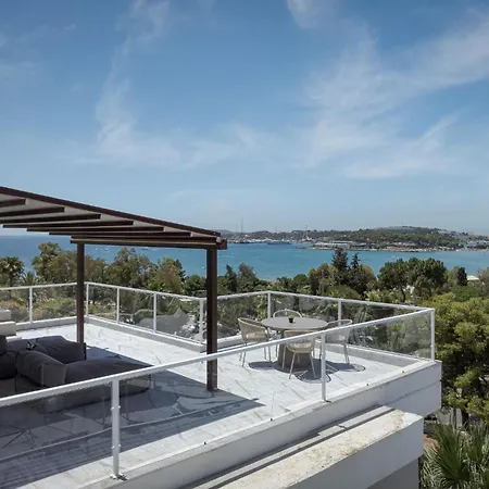 The Vouliagmeni Penthouse * Athens