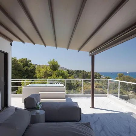 The Vouliagmeni Penthouse Apartment Athens